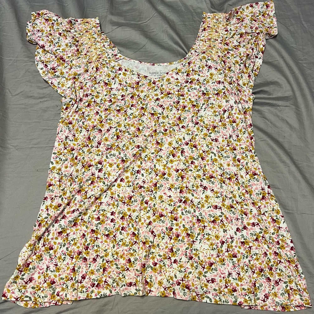 Torrid size 2 Orange and Brown Flutter Sleeve Blouse